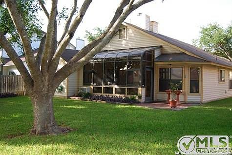 3rd image of 3322 Tavern Oaks St