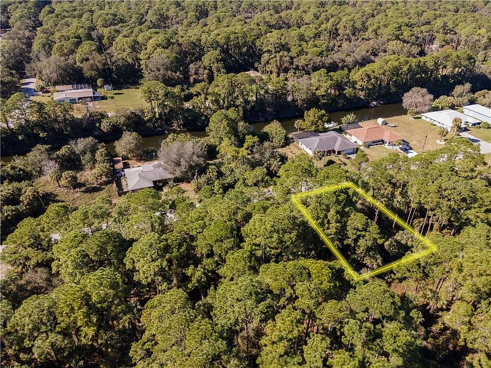 2nd image of 334 Kindred Blvd