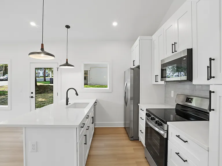 Kitchen 3