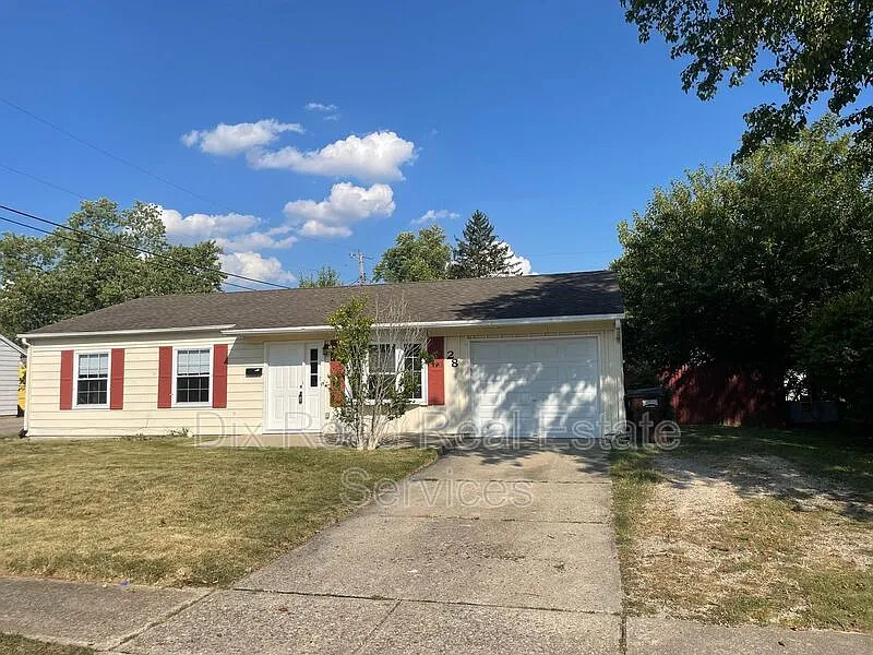 28 Moore Dr