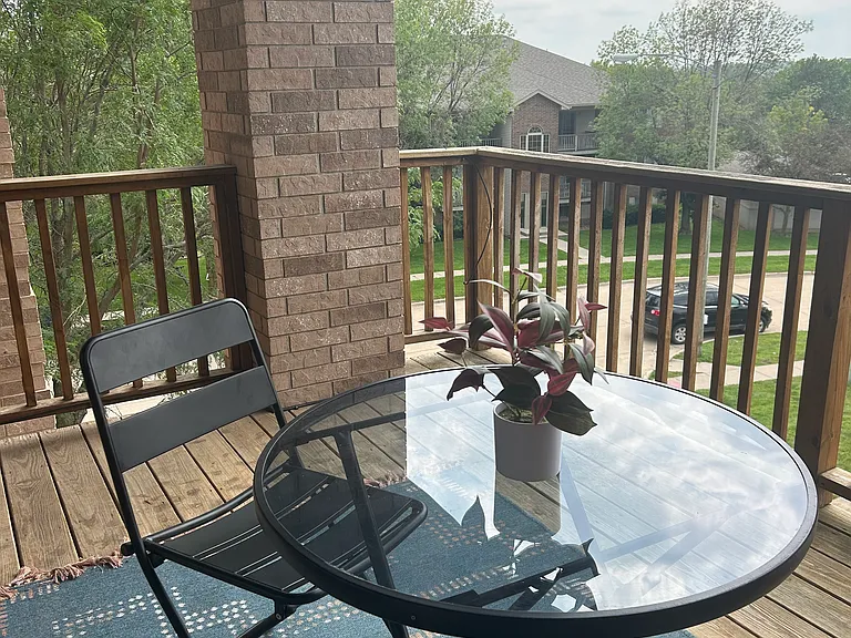 2873 Coral Ct #302 — Photo 2