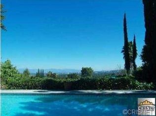 5910 Rod Ave, Woodland Hills, CA 91367