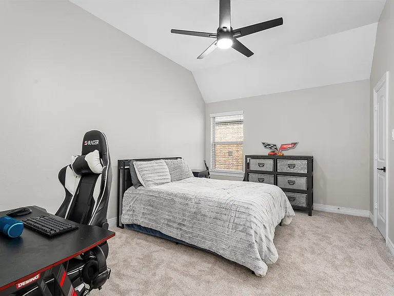 27121 Holtwood Grove Rd — Photo 37