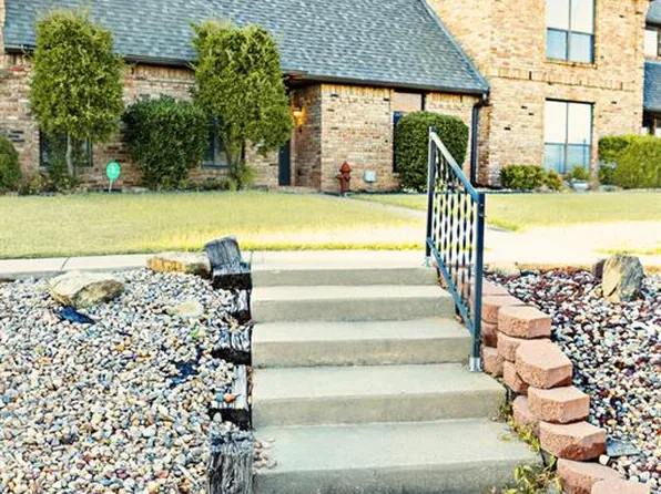 2611 Greenbriar Pl, Seminole, OK 74868