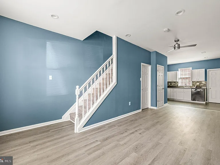1510 W York St — Photo 3