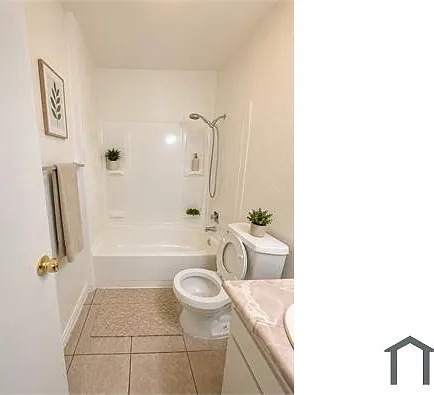 2334 W Dennett Ave — Photo 5