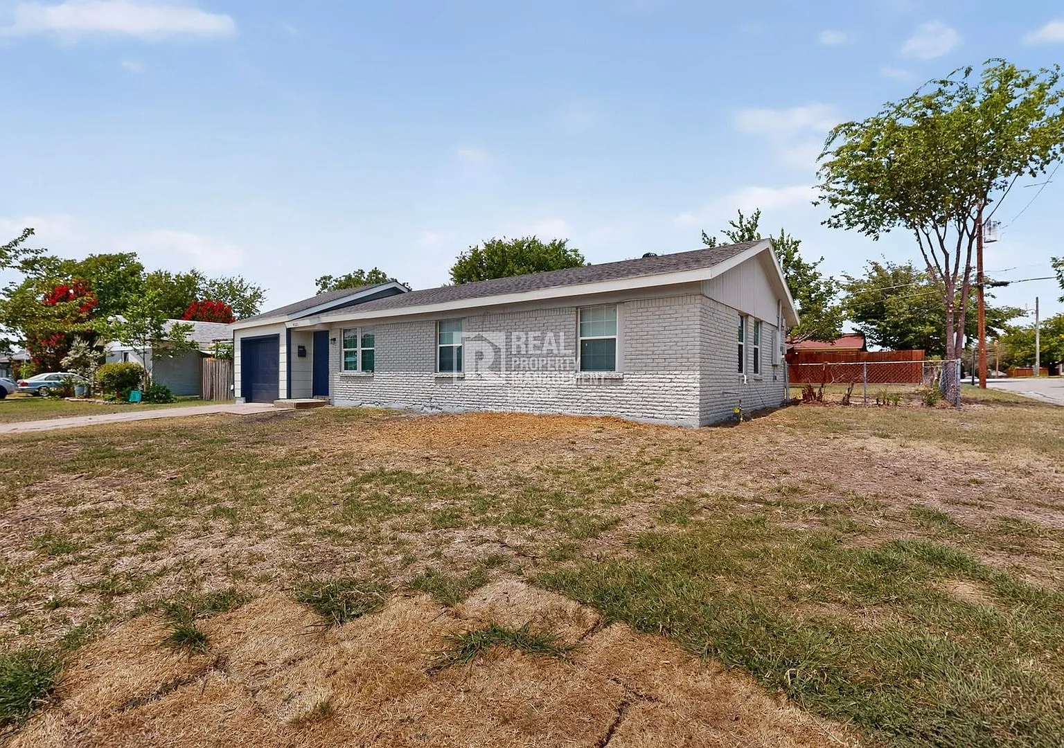 Updated 3-Bedroom Home for Rent in Haltom City! — Photo 2