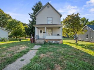 18 S 14th St, Sharpsville, PA 16150