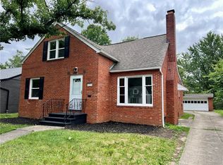 4214 Colony Rd, South Euclid, OH 44121