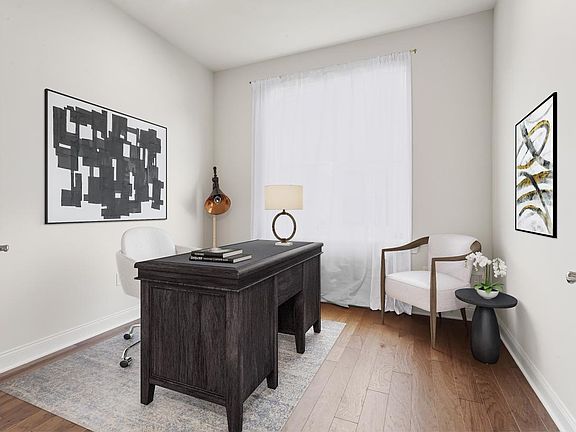 3rd image of 71 Grandview Cir