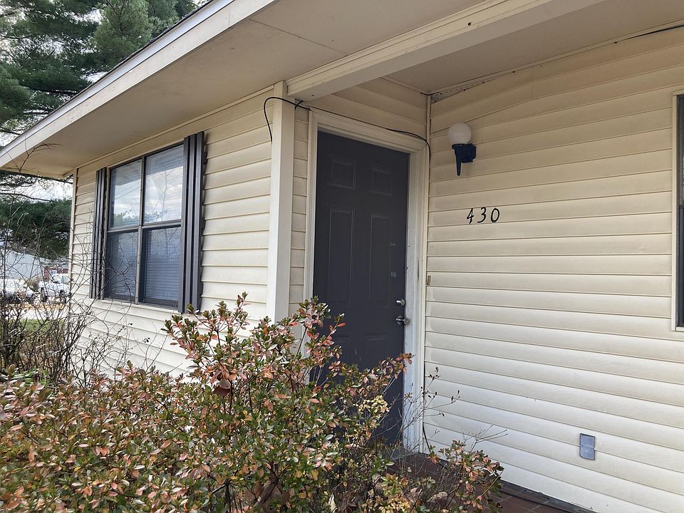 1st image of 430 S Holly St #1
