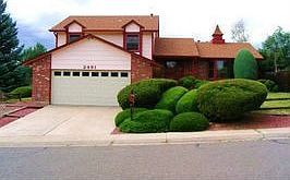 Home for Sale in Lakewood, Colorado $309,500