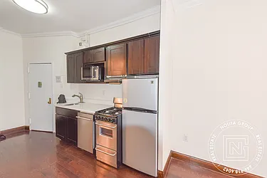 Rented by Nolita Group