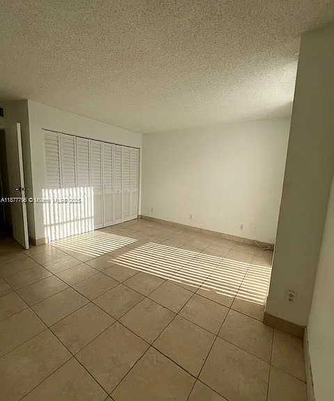 13499 Biscayne Blvd #602 — Photo 2