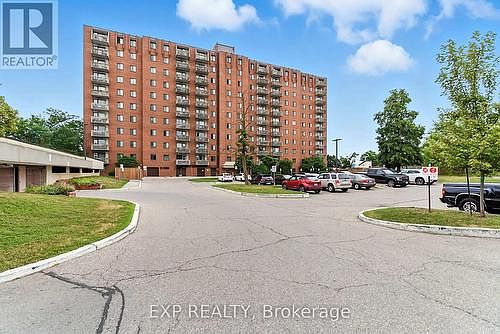 5th image of 6720 Glen Erin Dr #201