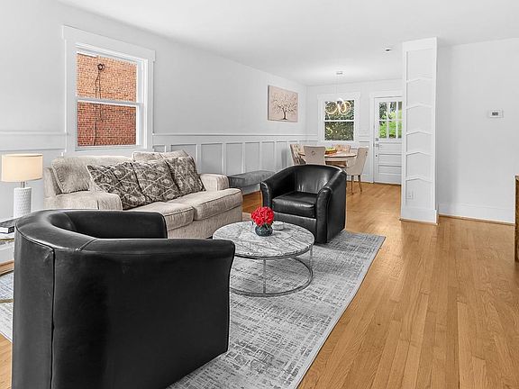 4th image of 4912 Maury Pl