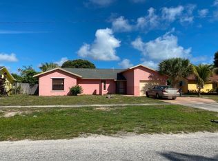 1211 Monroe Blvd, Lake Worth, FL 33462