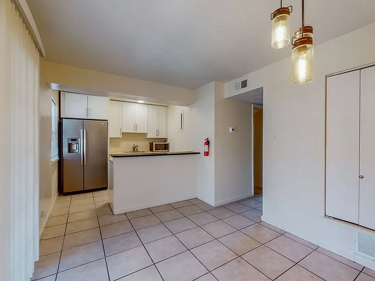 6108 Calle Nueve NW — Photo 10