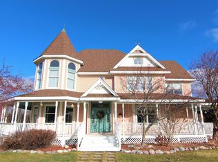 52798 Weathervane Dr, Chesterfield, MI 48047