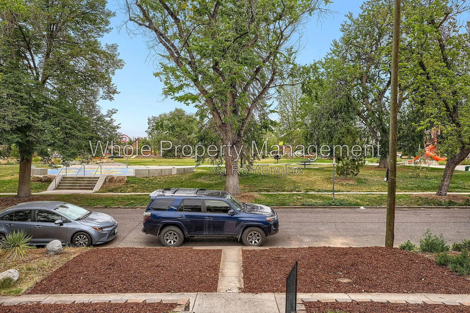 3 bed, 2.0 bath, 1886 sqft, $2,925 — Photo 4