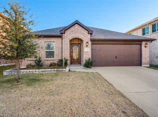 1220 Mill Pl, Aubrey, TX 76227