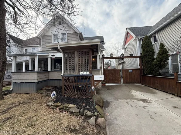 4312 Warner Rd, Cleveland, OH 44105