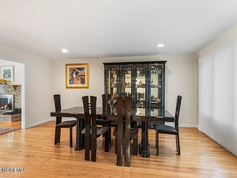 25 Ryan Rd — Photo 6