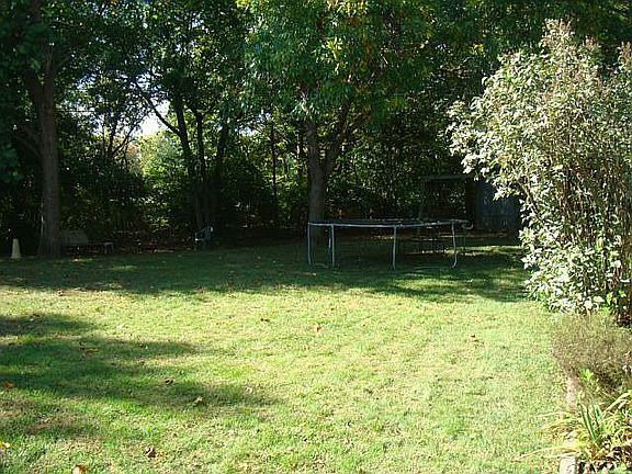 3rd image of 2036 Newmarket Ct