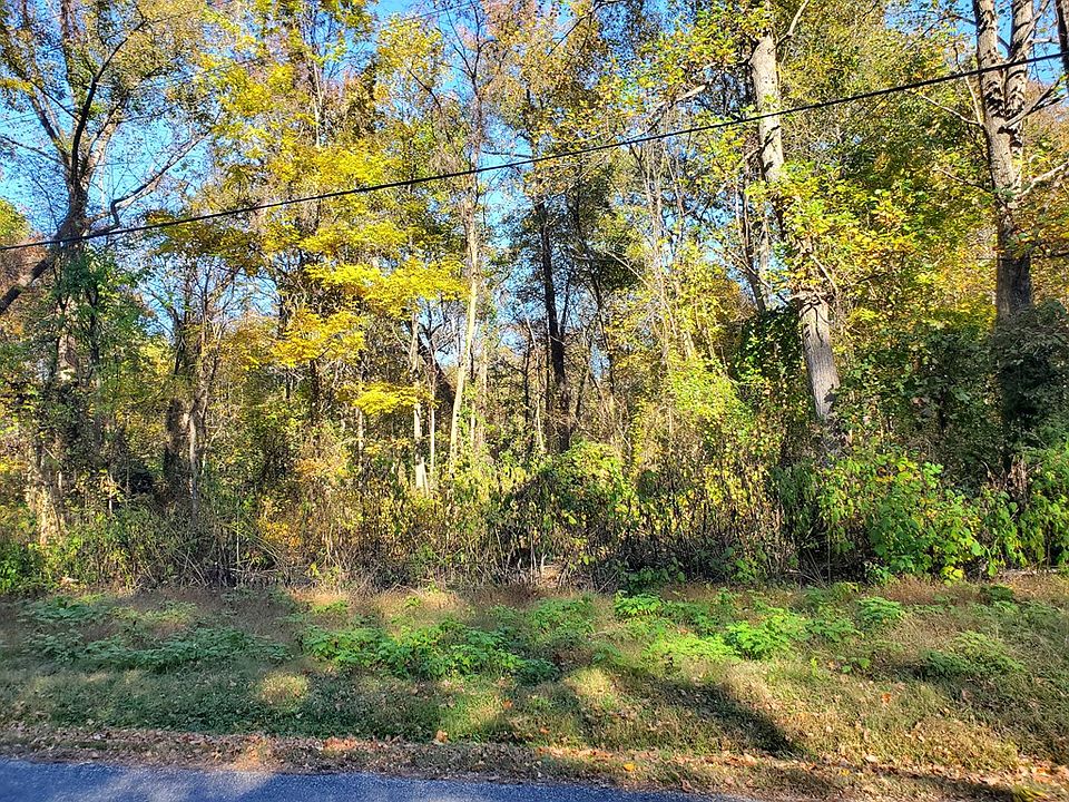 2nd image of LOT Seventeen Cod Creek Dr #D