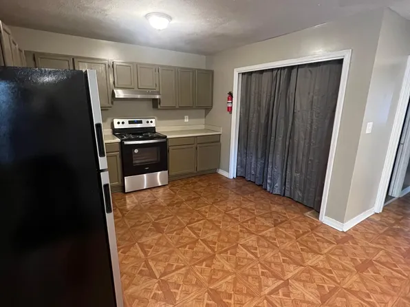 1228 Corinth St #A, Jackson, MS 39209