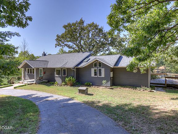 4th image of 11802 Emden Ln