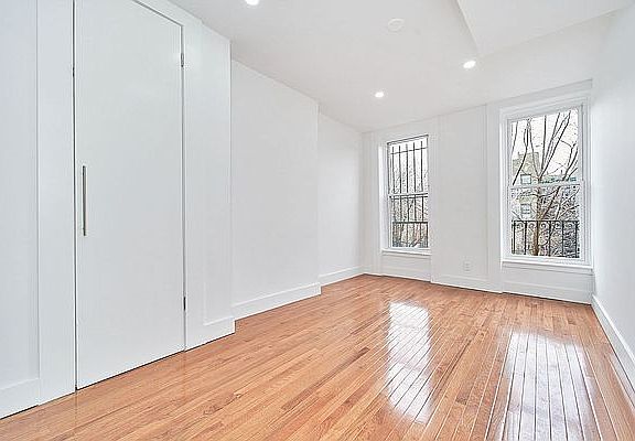 5th image of 1368 Saint Marks Ave #3
