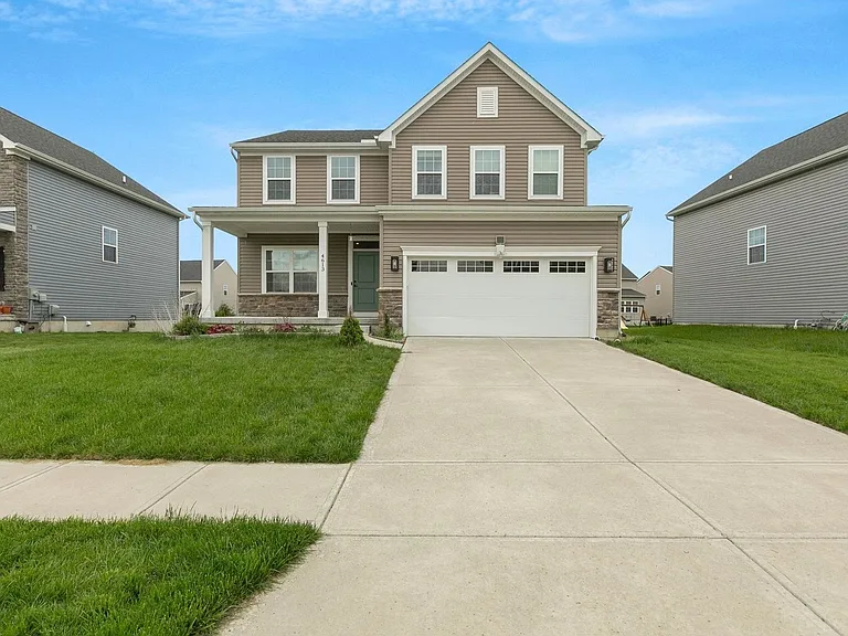 4613 Kelly Ct — Photo 1
