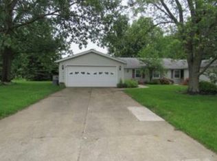 5793 Opal St #1, North Ridgeville, OH 44039