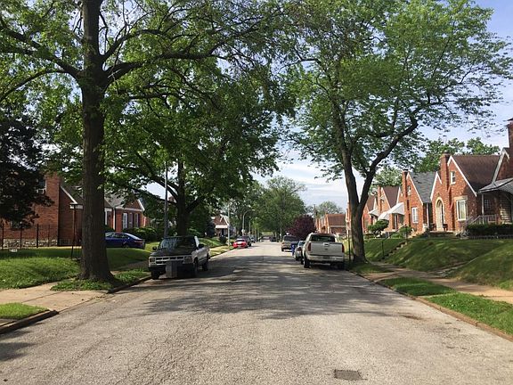 4th image of 8625 Tara Ln