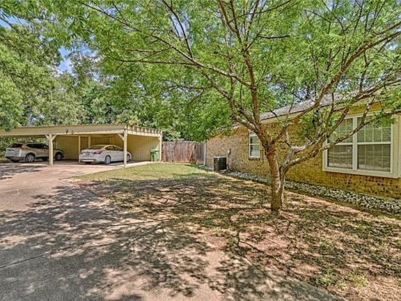 3rd image of 4815 Woodland Park Blvd #4815