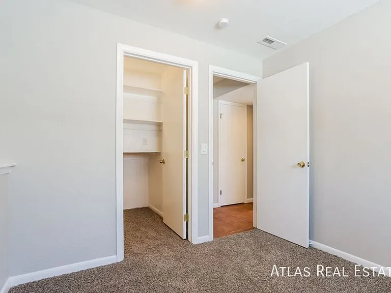 4835 S Pitkin Way — Photo 13