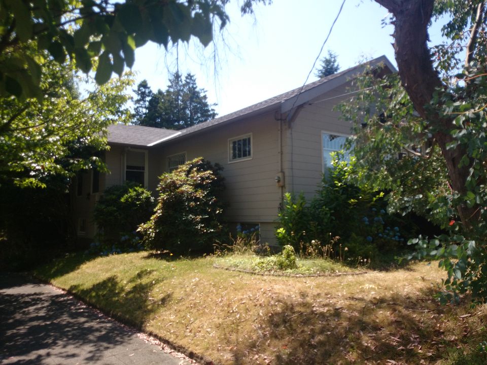 2nd image of 103 NW 49th St