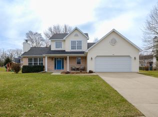 1560 Auburn Woods Trl, Portage, MI 49002