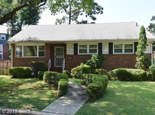 1328 Fernway Rd NW, Washington, DC 20012
