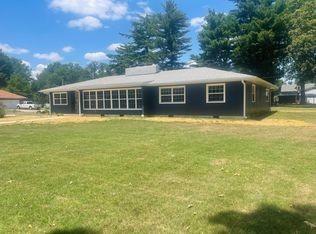 408 W Scott St, Monett, MO 65708