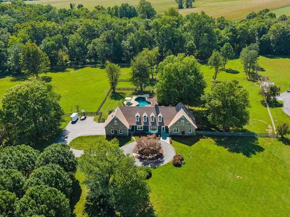 22400 Rolling Hill Ln, Laytonsville, MD 20882