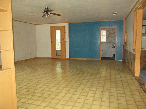 5th image of 119 Kentshire Ave