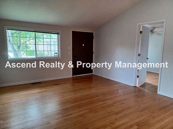 3rd image of 7540 SE Johnson St #7540