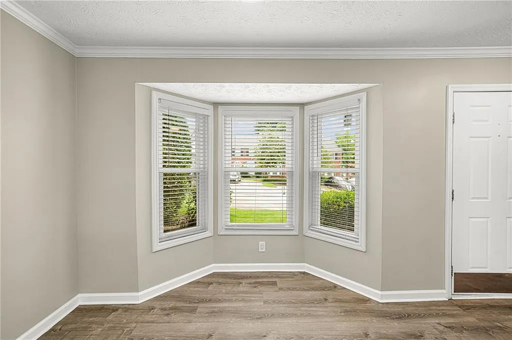 2 bed, 2.5 bath, 1292 sqft, $2,250 — Photo 4