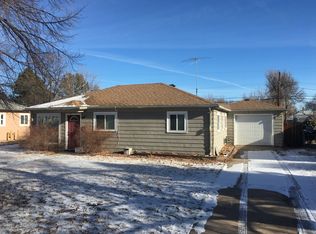 918 Uvalda St, Aurora, CO 80011