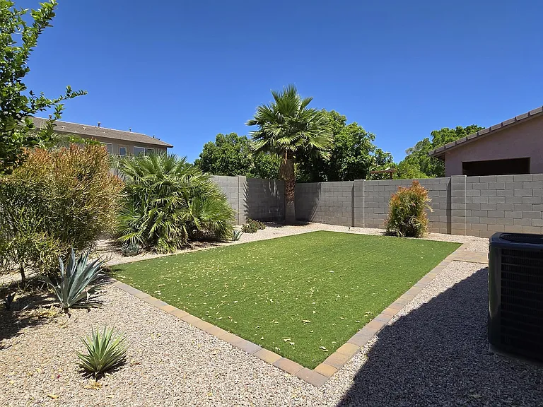 14354 W Weldon Ave — Photo 25