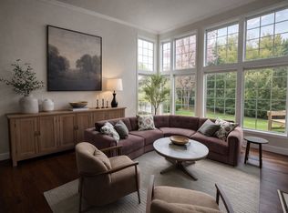 3152 Wolf Meadows Ln, Eugene, OR 97408