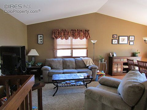5th image of 7 Orchid Ct