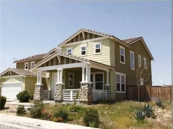13184 Mammoth St, Hesperia, CA 92344